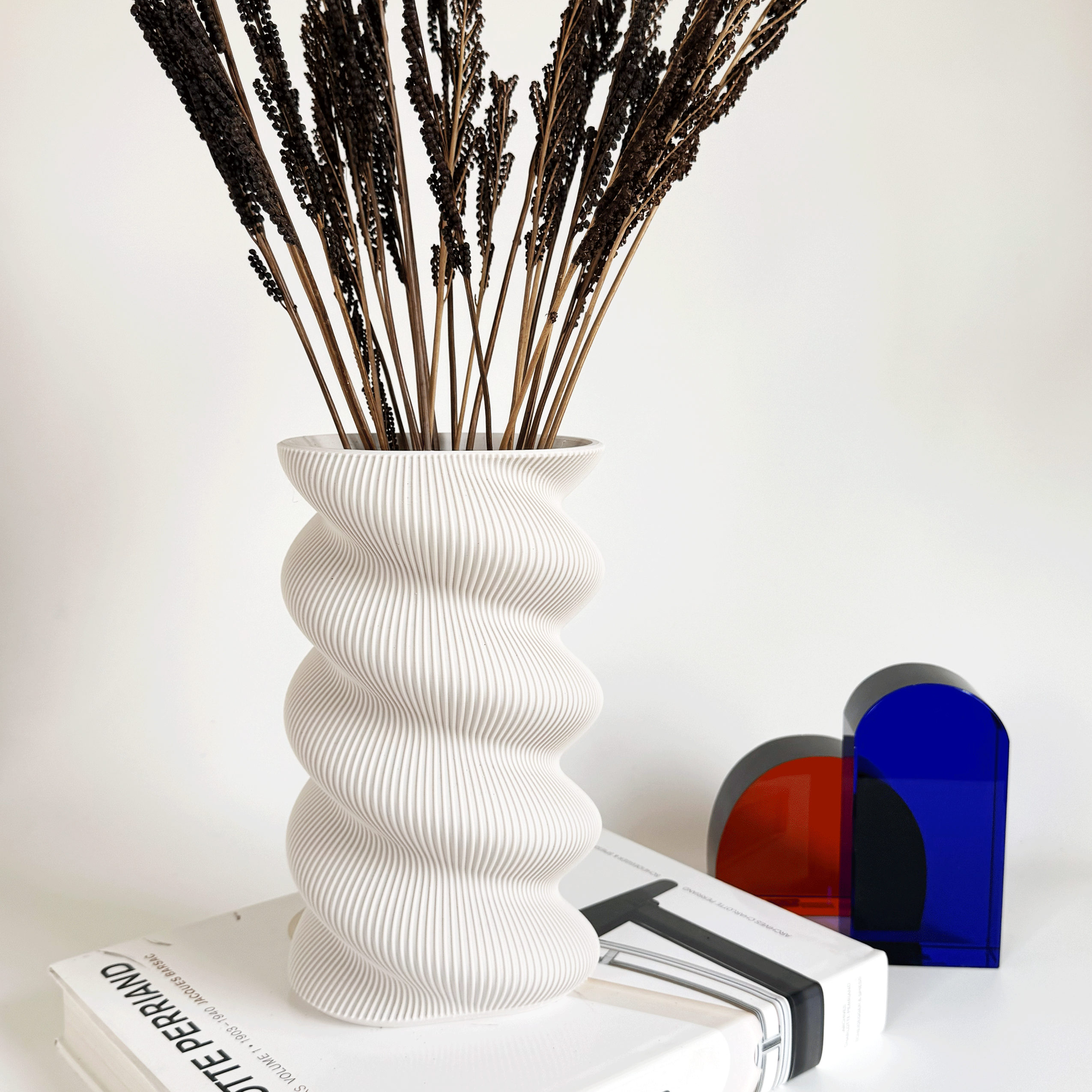 Swirl Vase LRG