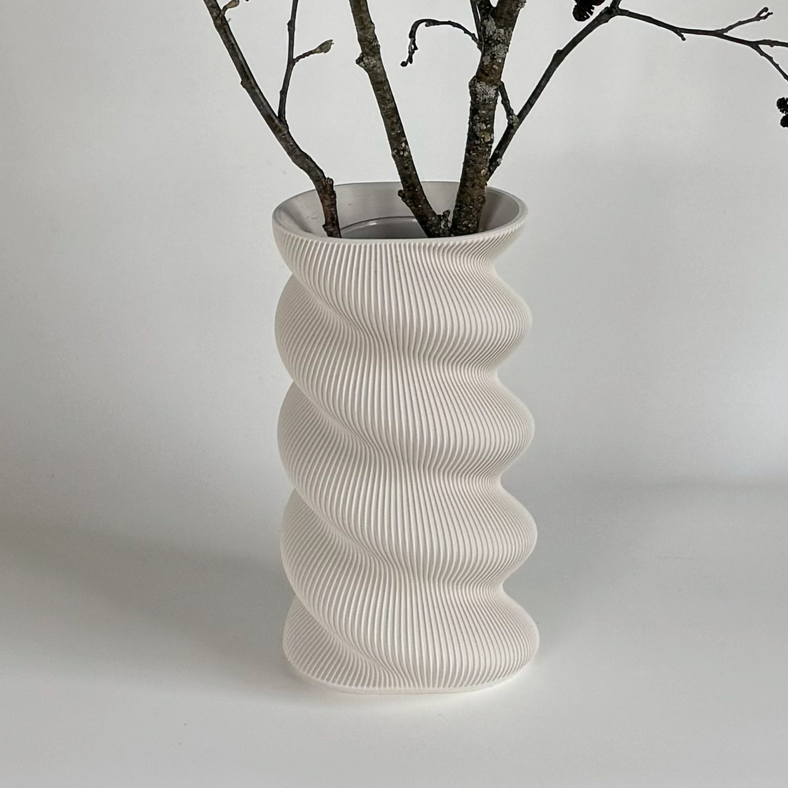 Swirl Vase LRG