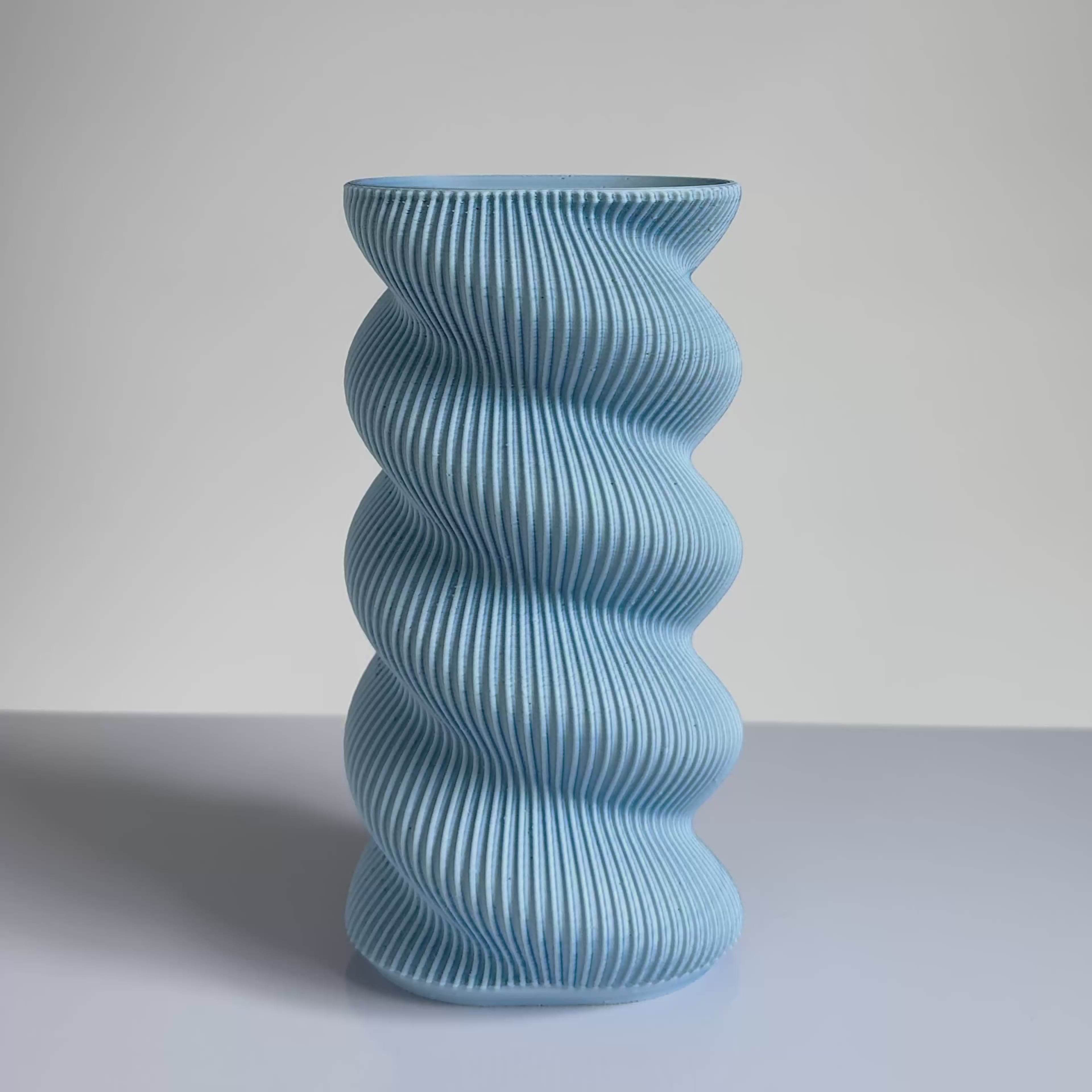 Swirl Vase - SM - Colour Shift
